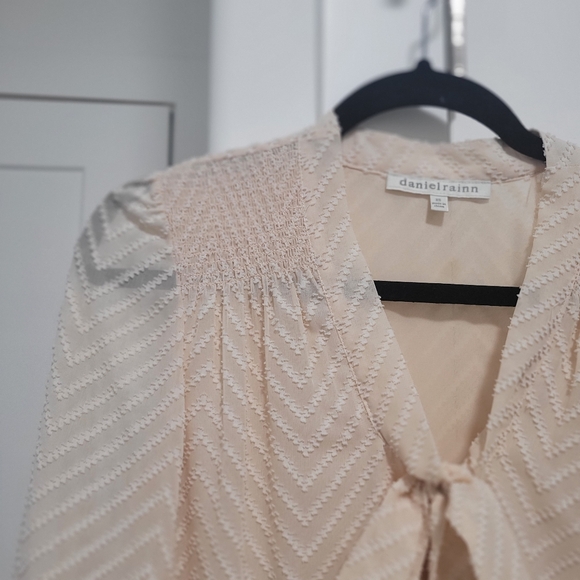 Daniel Rainn Blouse - Picture 3 of 6